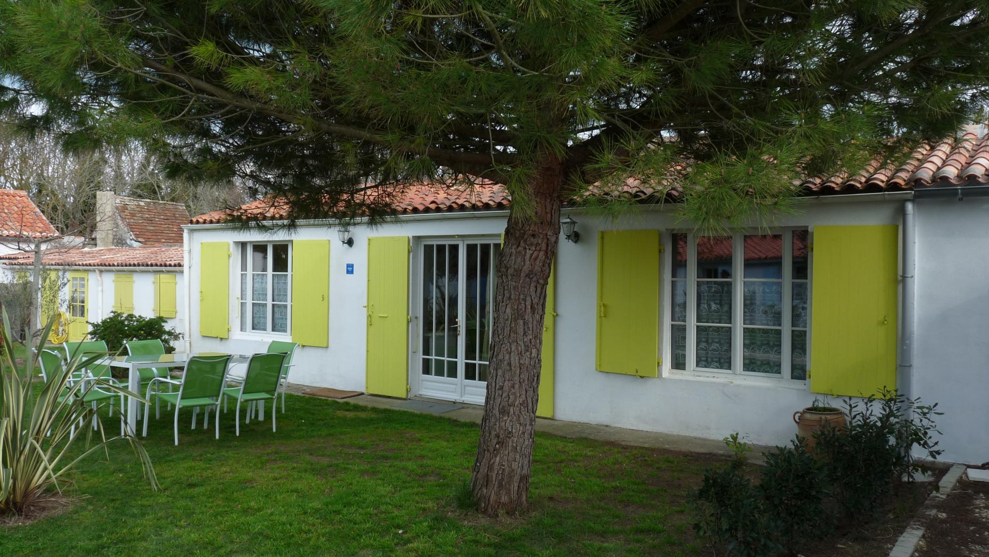 Location saisonnire - le d'Aix  Maison Jaune  proche de Fouras